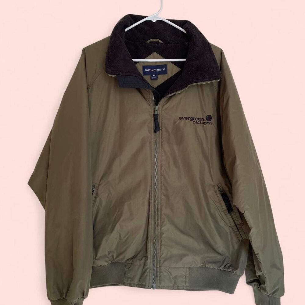 Port-authority Men's Green and Black Coat